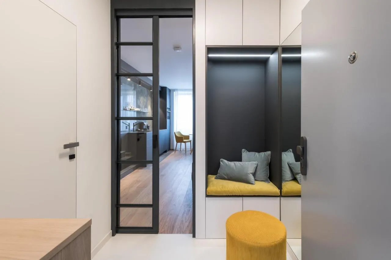Apartament Fully Renovated Stylish Duplex In A Convenient Location Praga